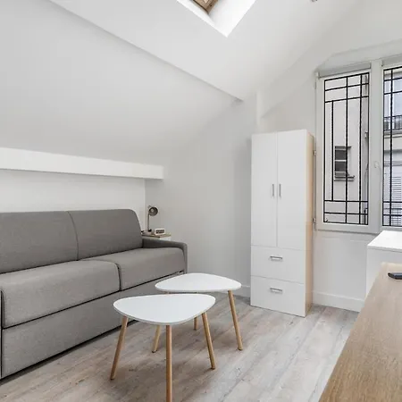 Apartment Tour Eiffel *